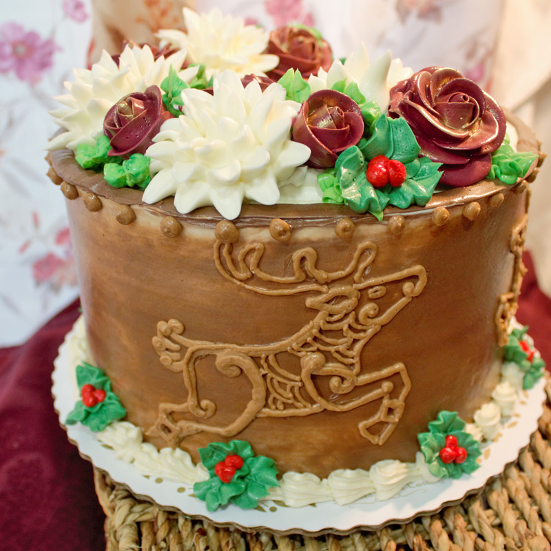 Rustic Reindeer Holiday Themed Cake